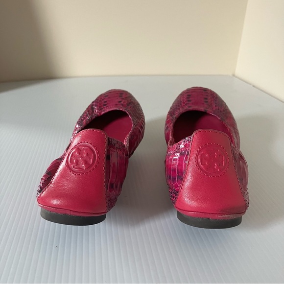Tory Burch Snake print Leather Pink Ballet Flats size 8 - Picture 3 of 10
